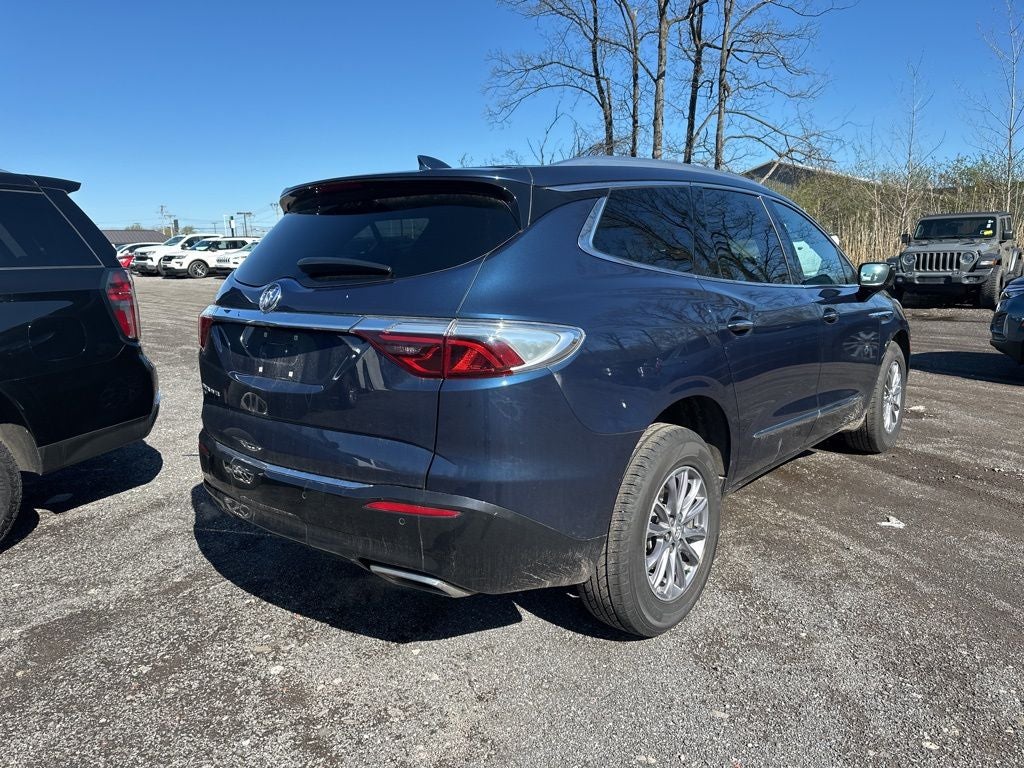 2024 Buick Enclave Essence