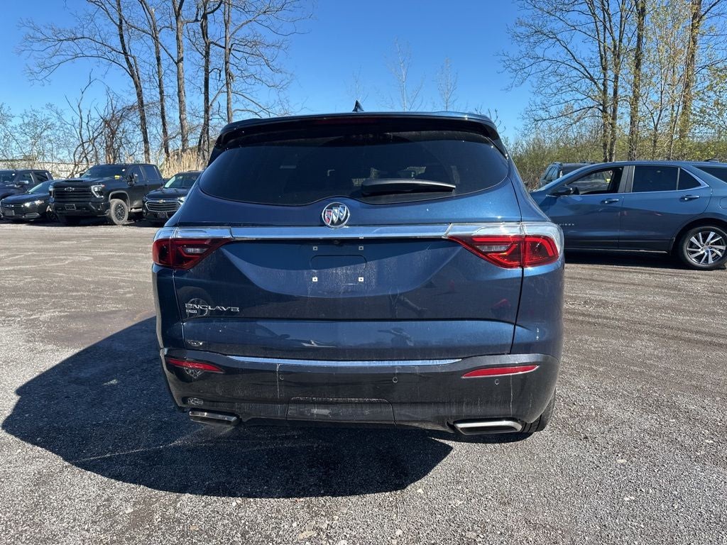 2024 Buick Enclave Essence