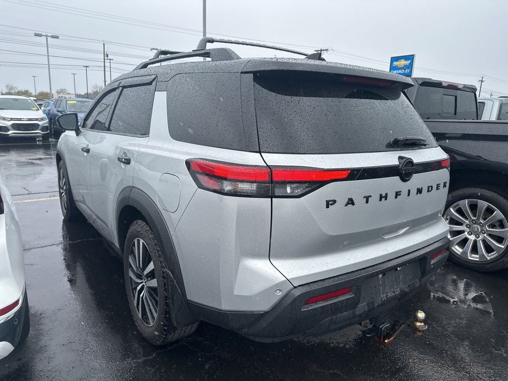 2022 Nissan Pathfinder S