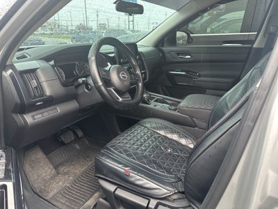 2022 Nissan Pathfinder S