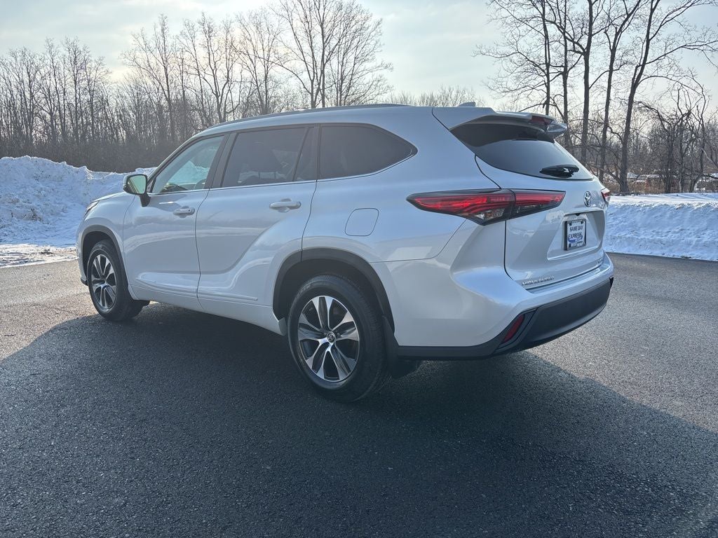 2023 Toyota Highlander L