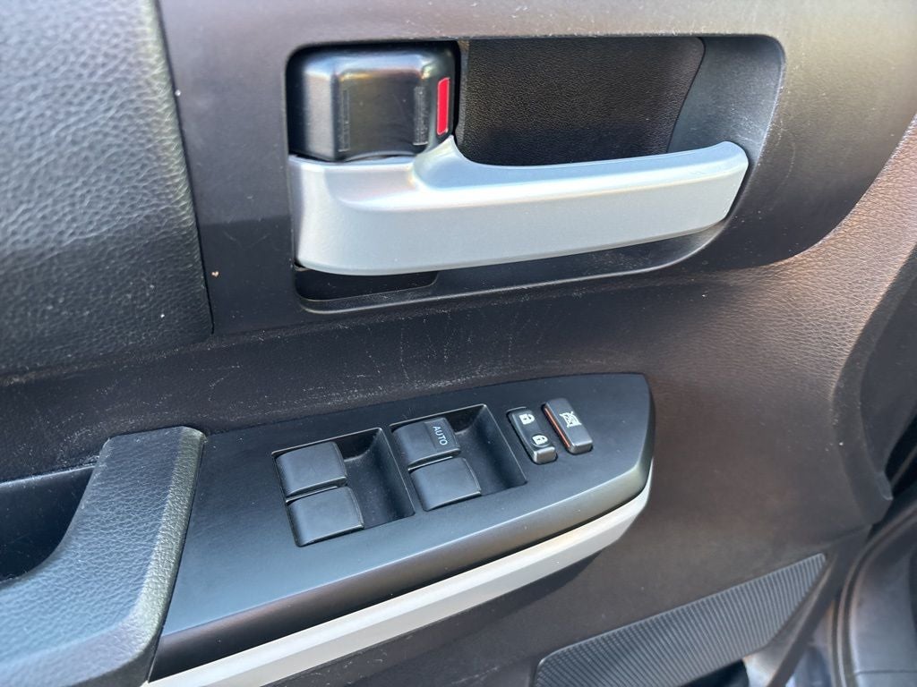 2020 Toyota Tundra Base