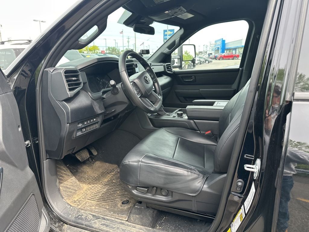2025 Toyota Tundra SR5