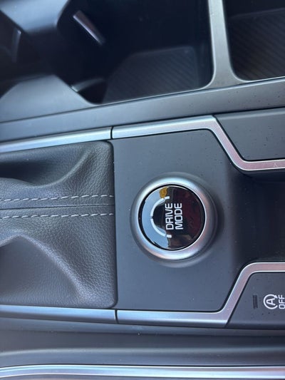 2025 Kia Sorento LX