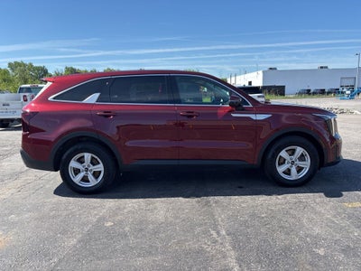 2025 Kia Sorento LX