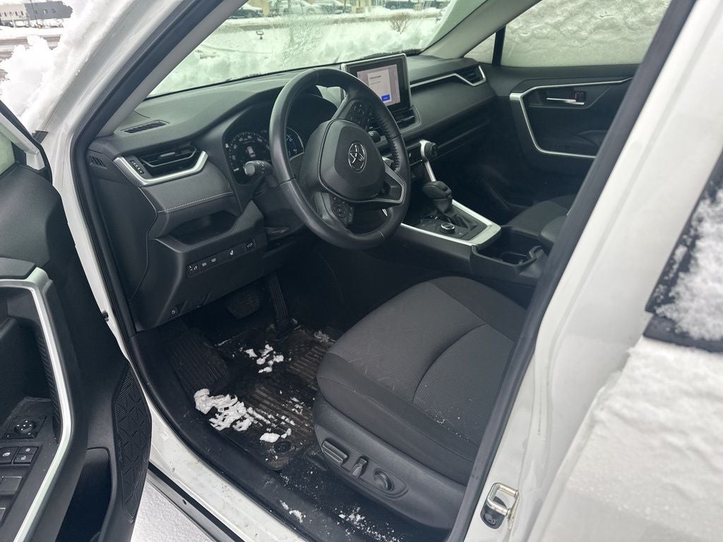 2023 Toyota RAV4 Hybrid XLE