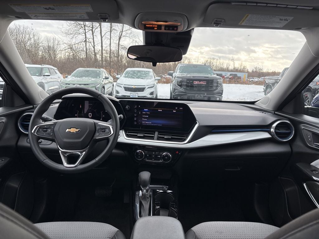 2024 Chevrolet Trax LT