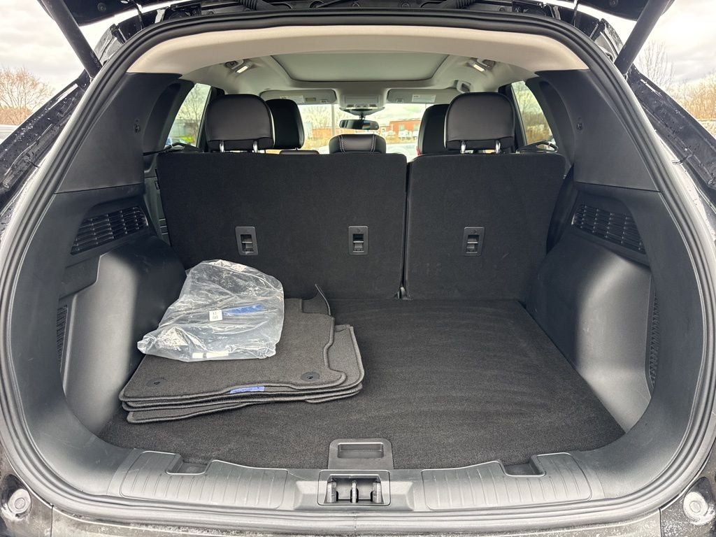 2025 Ford Escape Plug-In Hybrid Base