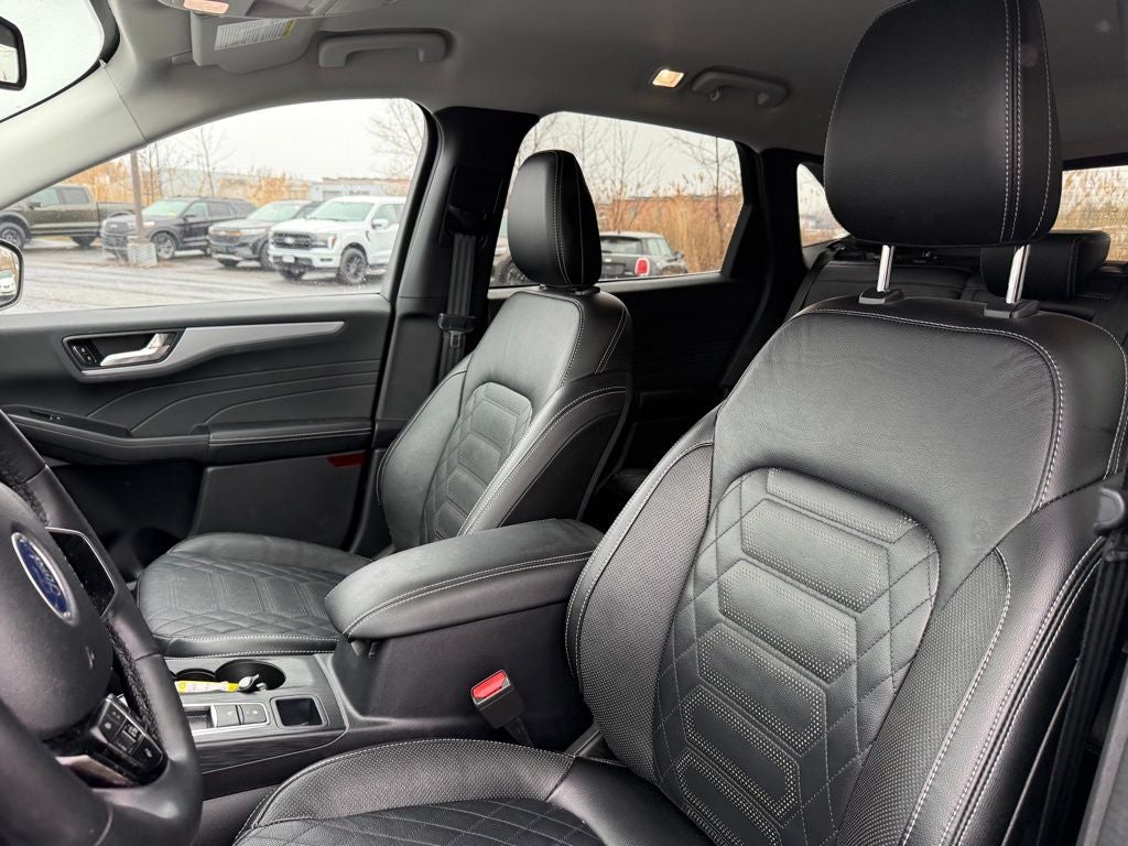 2023 Ford Escape Hybrid Platinum