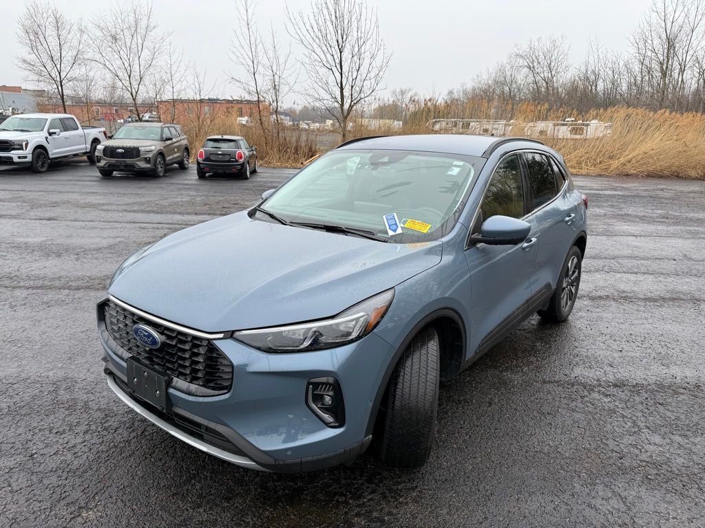 2023 Ford Escape Hybrid Platinum