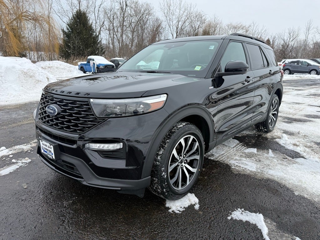 2023 Ford Explorer ST-Line