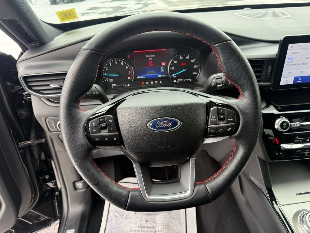 2023 Ford Explorer ST-Line