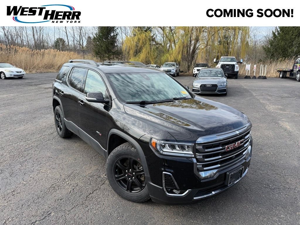 2023 GMC Acadia AT4