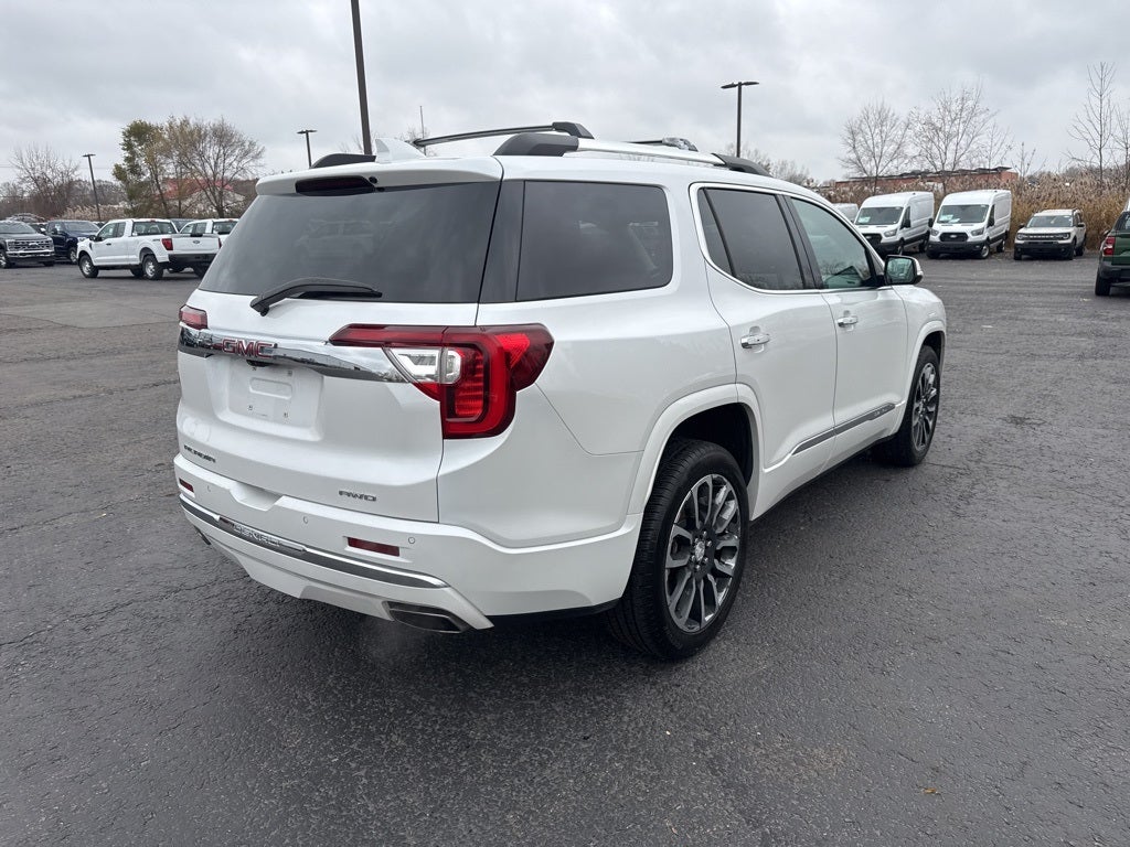 2020 GMC Acadia Denali