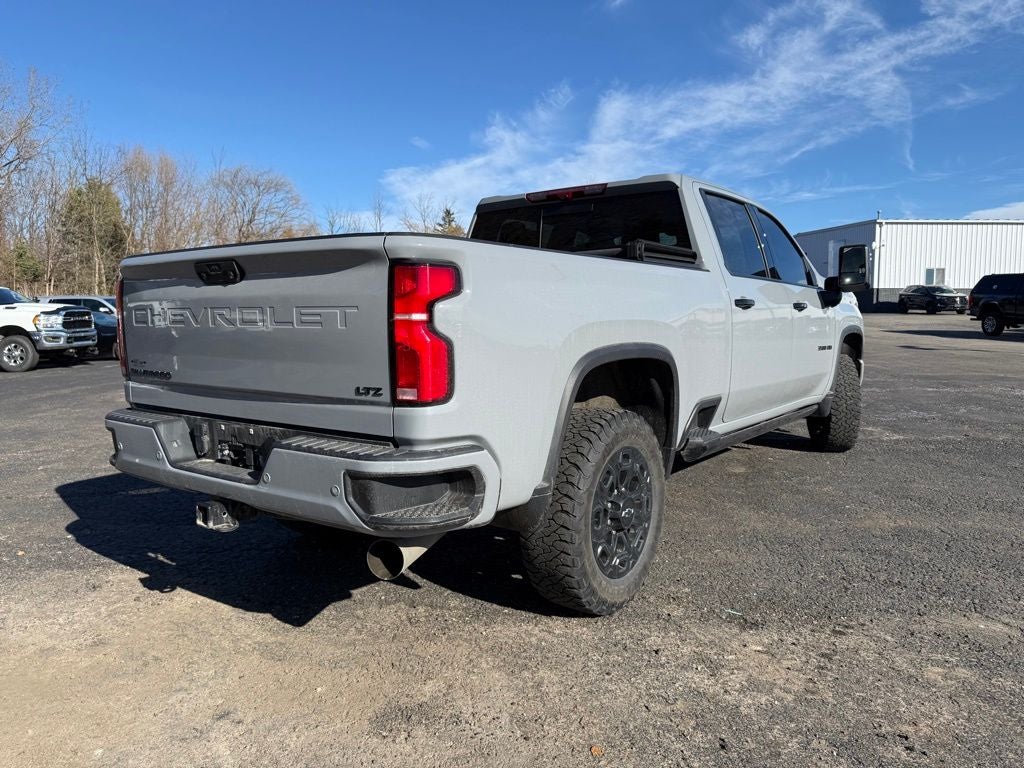 2024 Chevrolet Silverado 3500HD LTZ