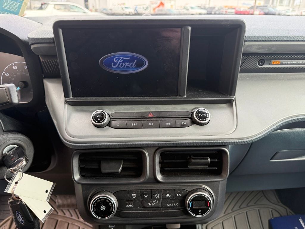 2022 Ford Maverick XL