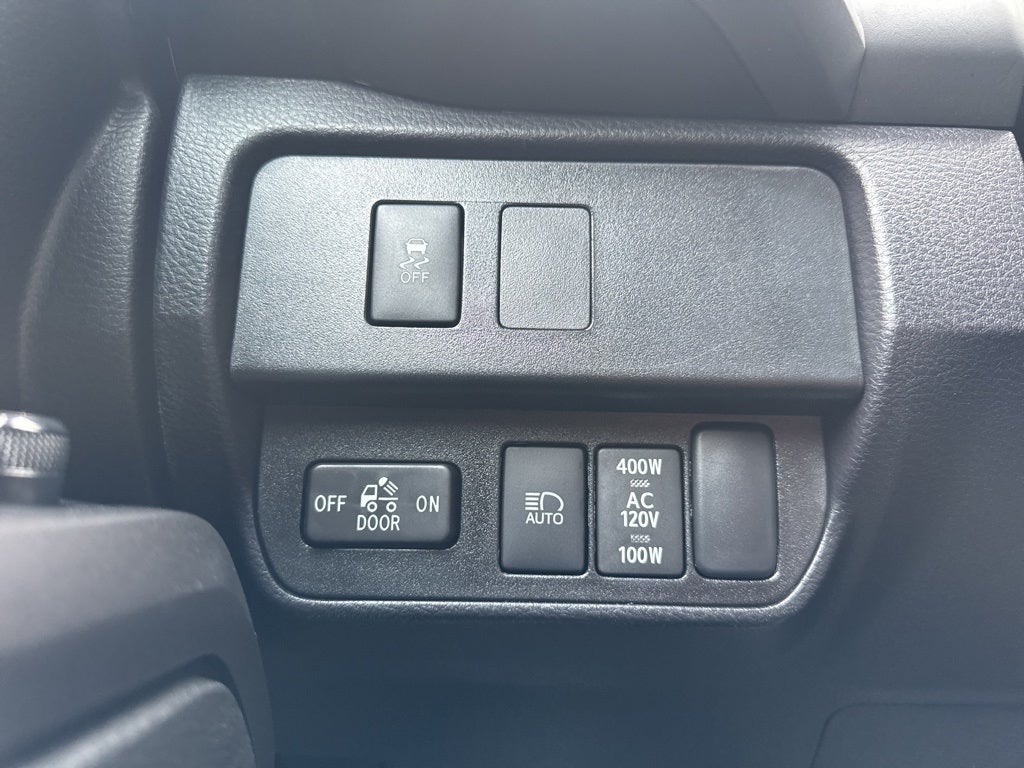 2023 Toyota Tacoma TRD Sport V6