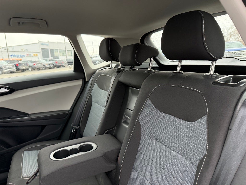 2025 Volkswagen Taos 1.5T S