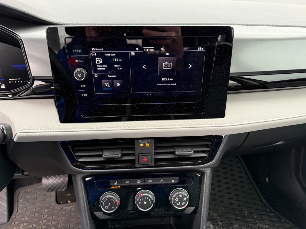 2025 Volkswagen Taos 1.5T S