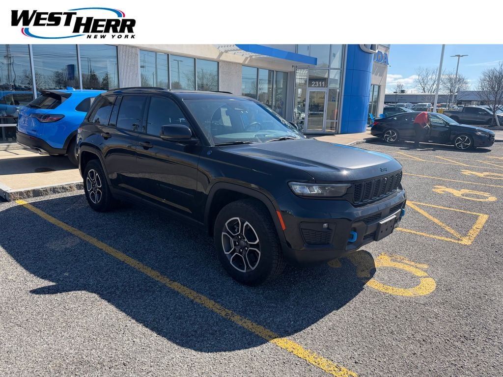 2023 Jeep Grand Cherokee Trailhawk 4xe