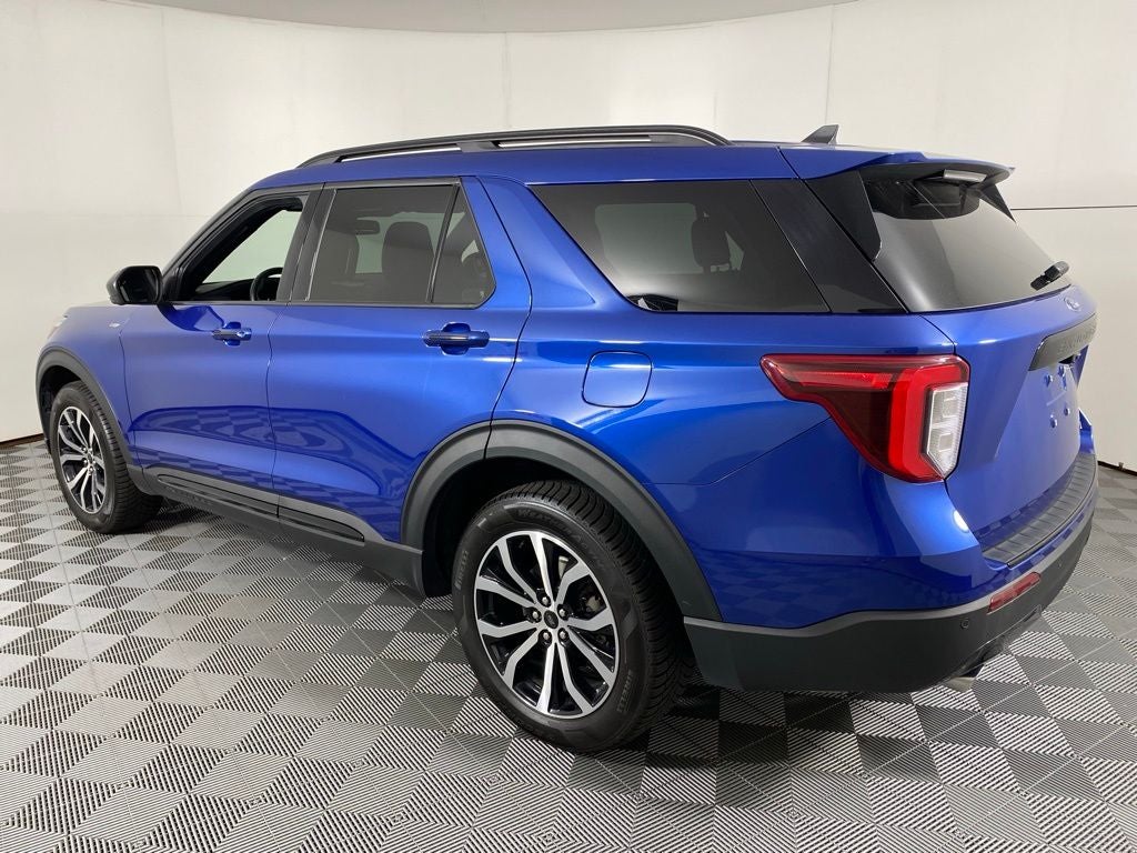 2022 Ford Explorer ST-Line