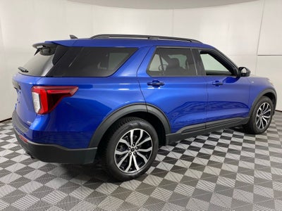 2022 Ford Explorer ST-Line