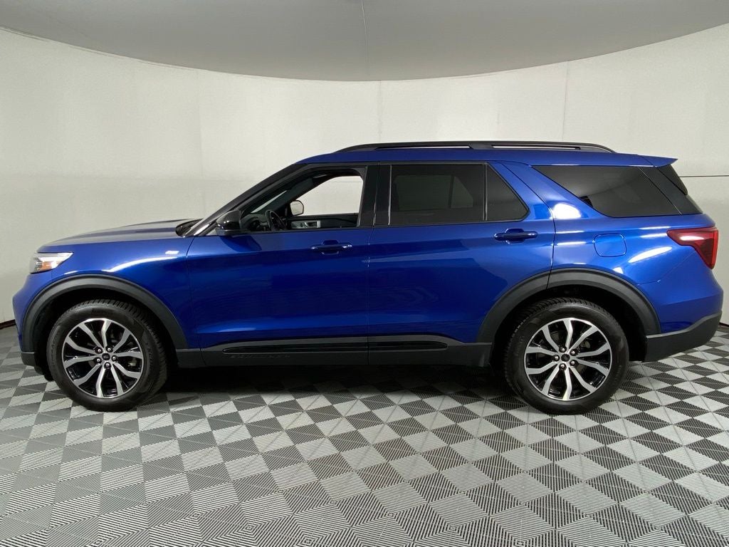 2022 Ford Explorer ST-Line