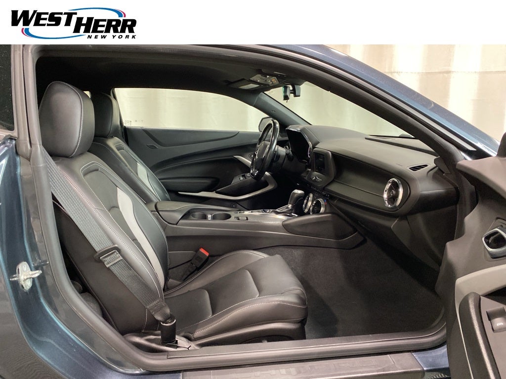 2019 Chevrolet Camaro 2LT 2LT