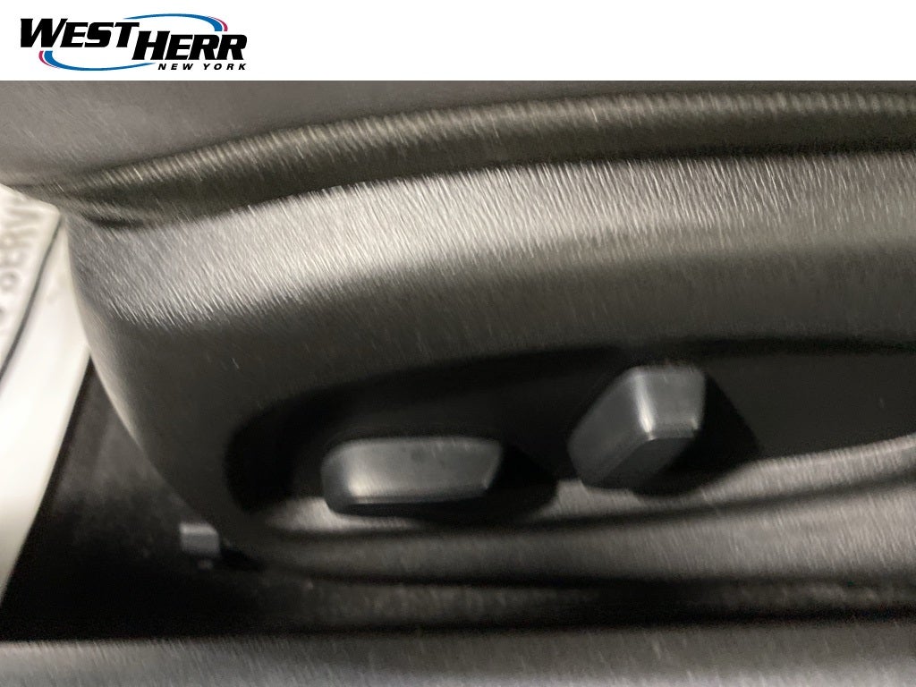 2019 Chevrolet Camaro 2LT 2LT