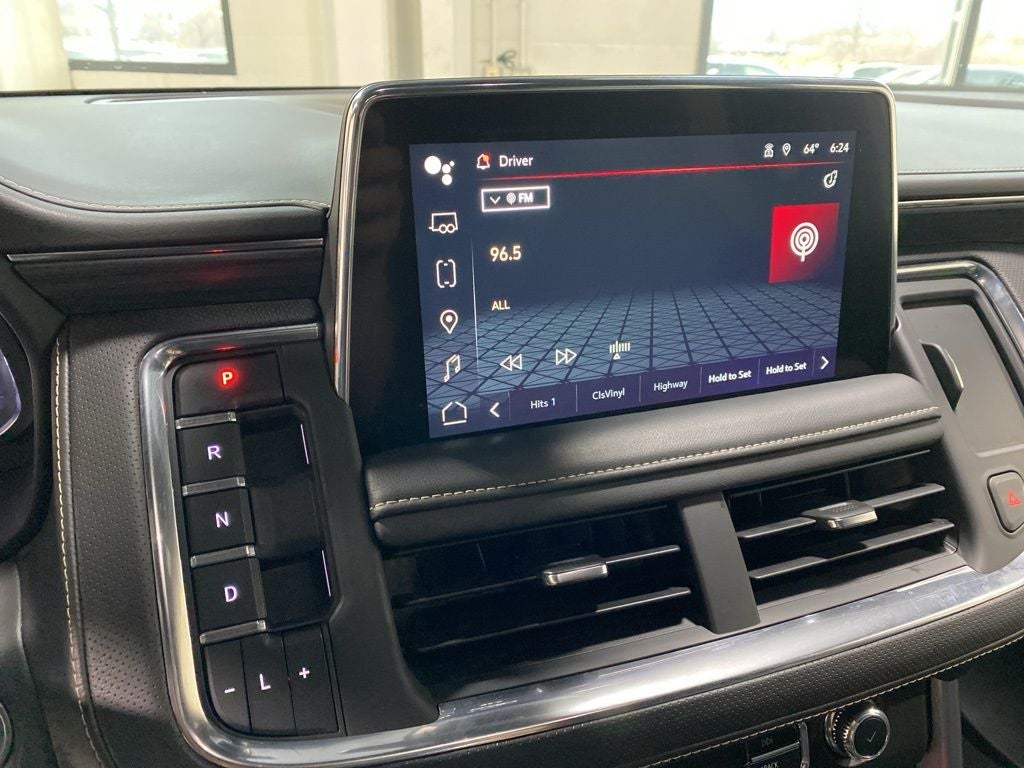 2023 GMC Yukon XL SLT