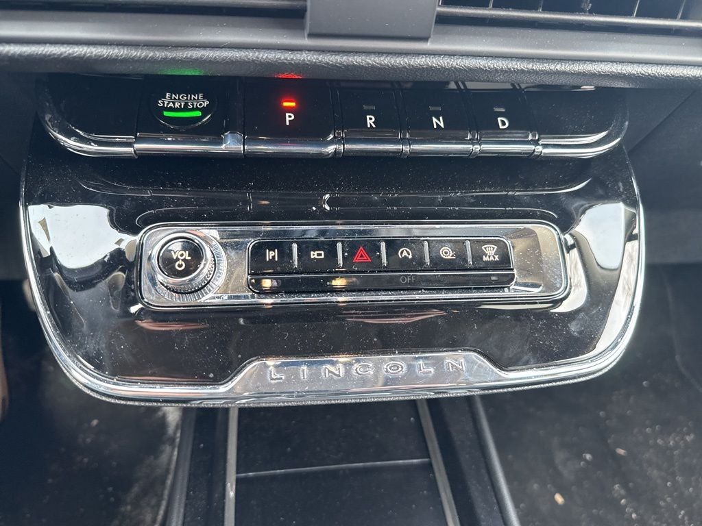 2025 Lincoln Corsair Premiere