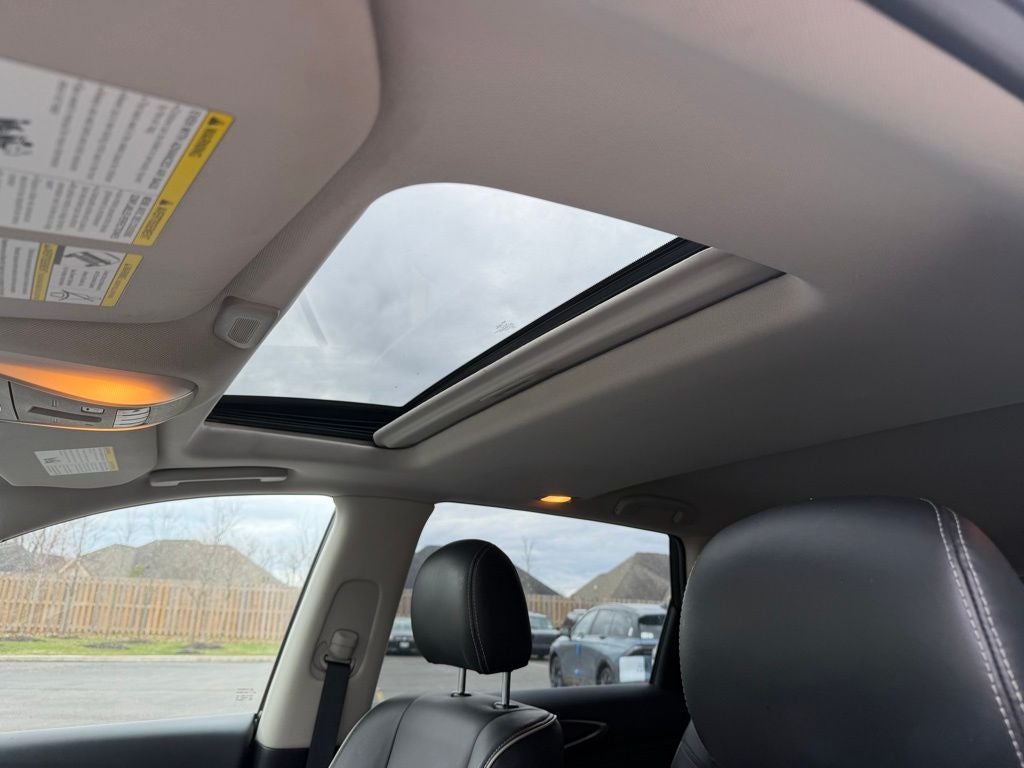 2019 INFINITI QX60 LUXE