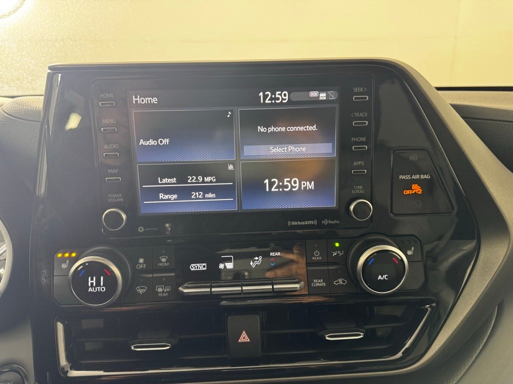 2022 Toyota Highlander XLE