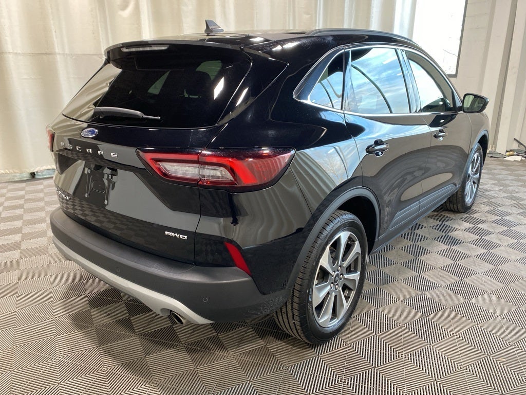 2025 Ford Escape Platinum