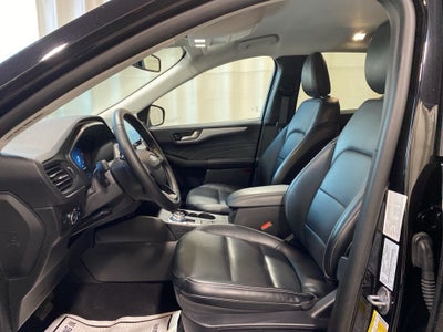 2025 Ford Escape Platinum