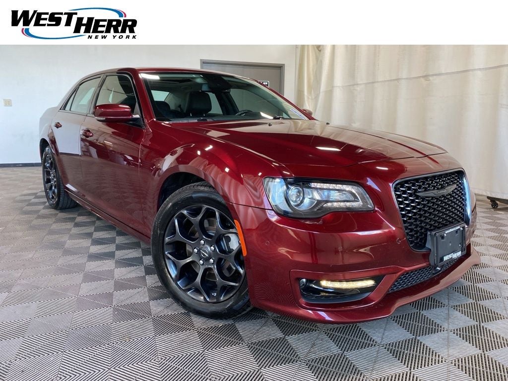 2022 Chrysler 300 Touring