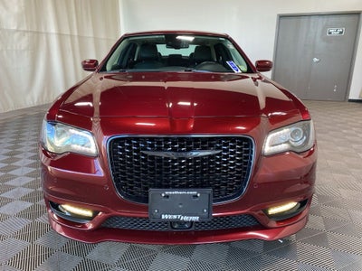 2022 Chrysler 300 Touring