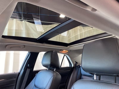 2022 Chrysler 300 Touring