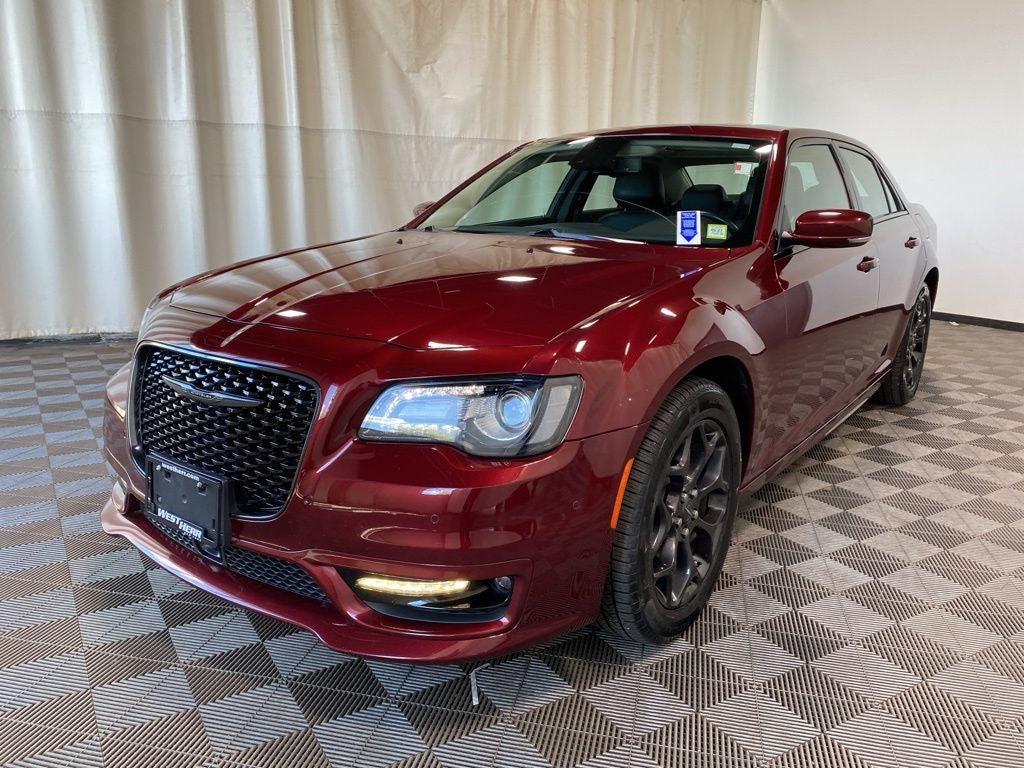 2022 Chrysler 300 Touring