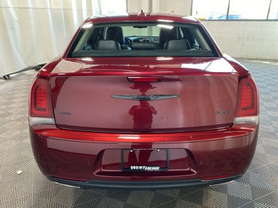 2022 Chrysler 300 Touring