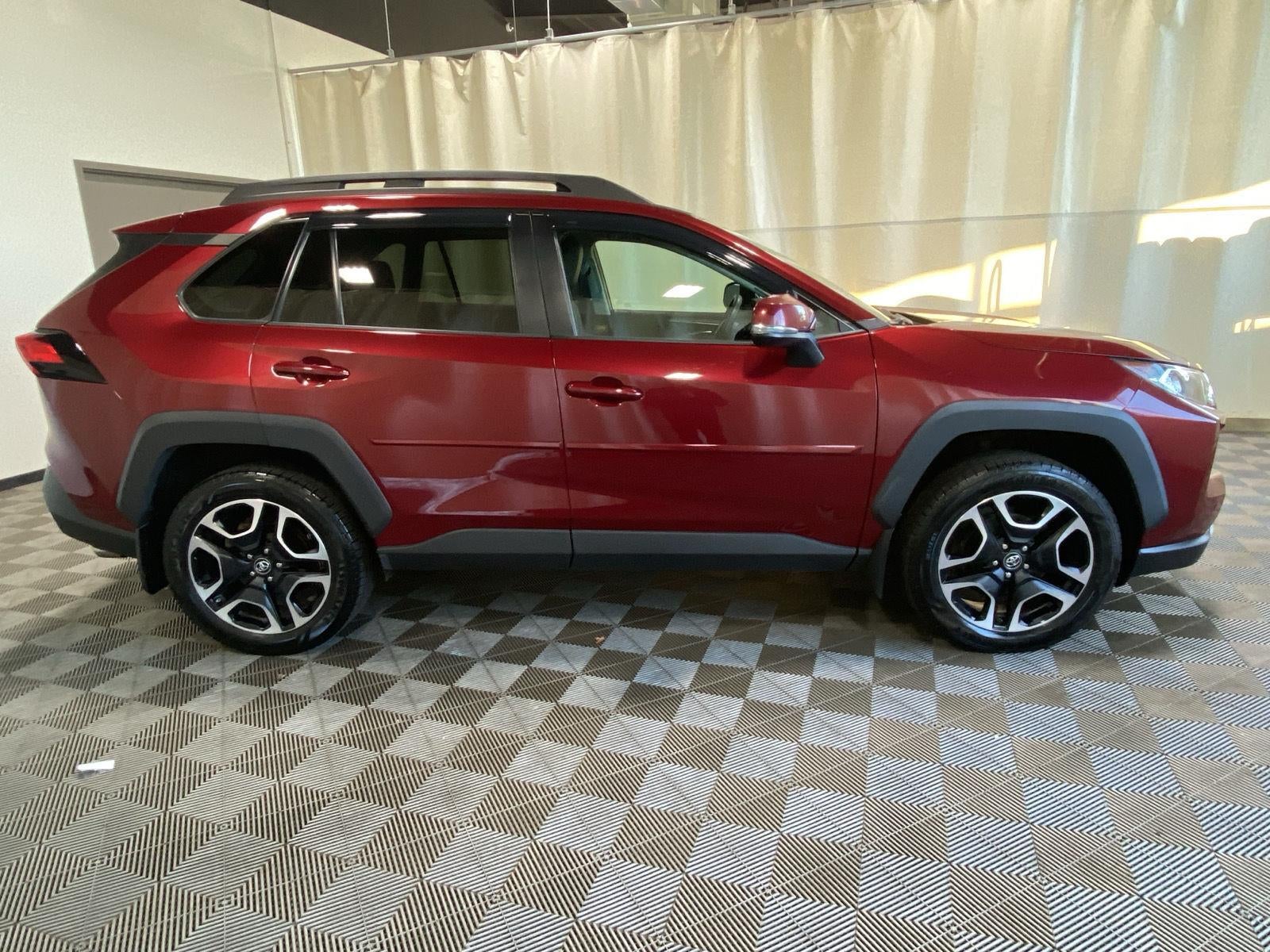 2019 Toyota RAV4 Adventure