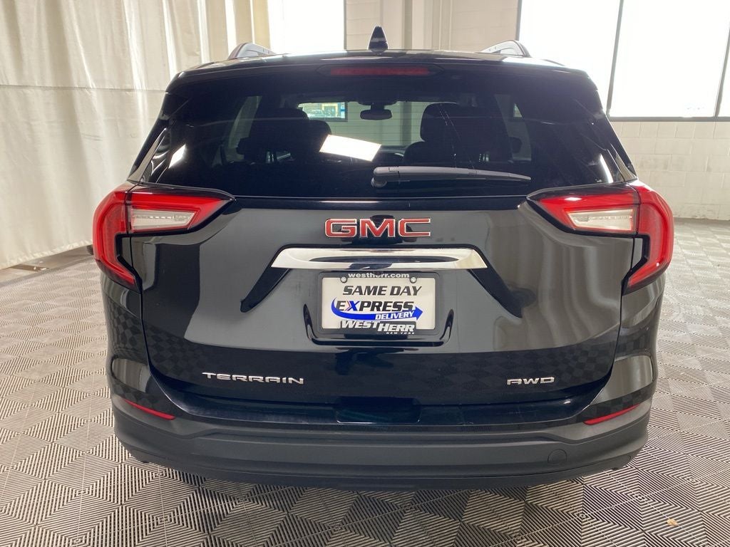 2023 GMC Terrain SLE