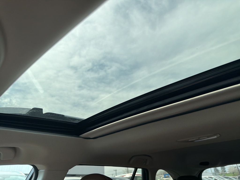 2023 Subaru Outback Touring XT