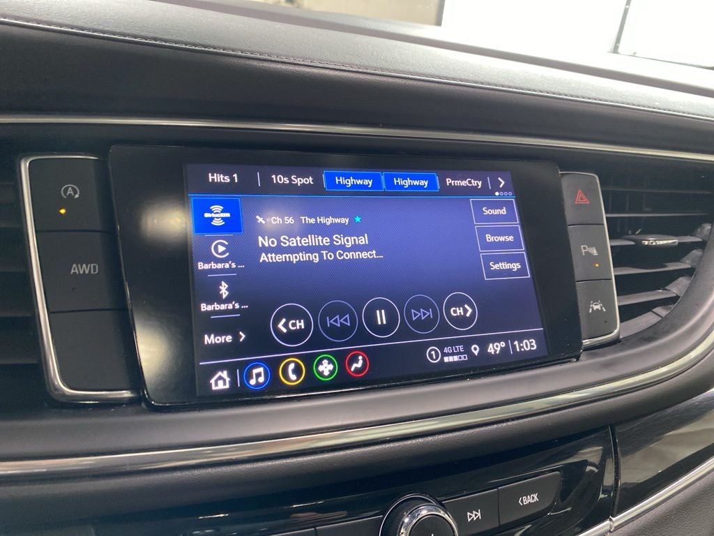 2023 Buick Enclave Essence