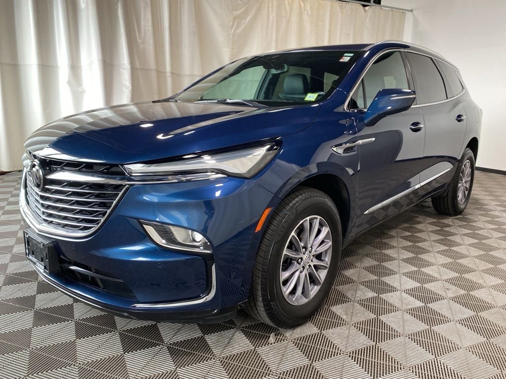 2024 Buick Enclave Essence