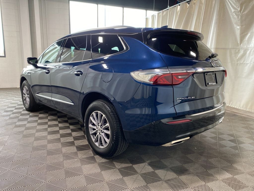 2024 Buick Enclave Essence