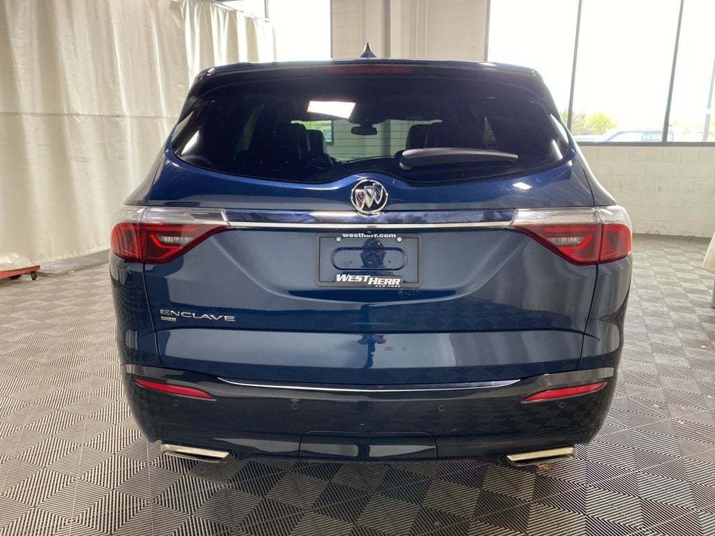 2024 Buick Enclave Essence