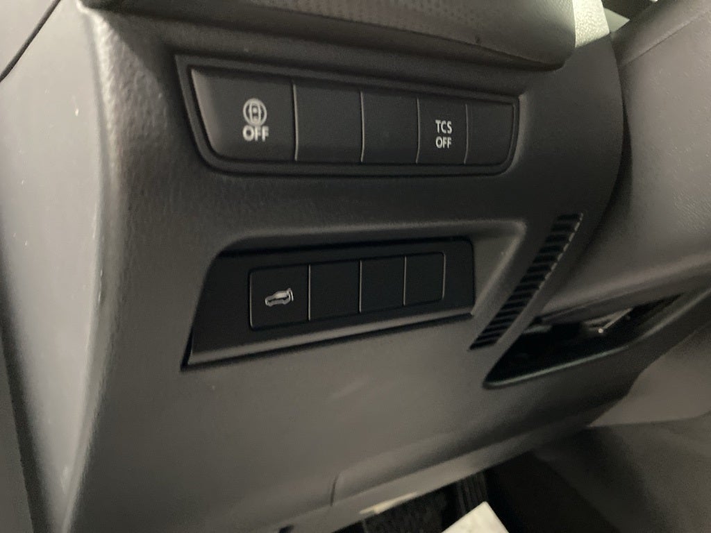 2025 Mazda Mazda CX-50 2.5 S Preferred Package