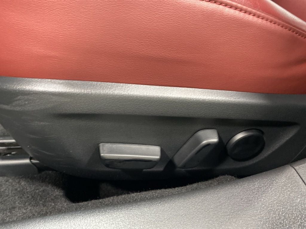 2024 Mazda Mazda3 2.5 S Carbon Edition