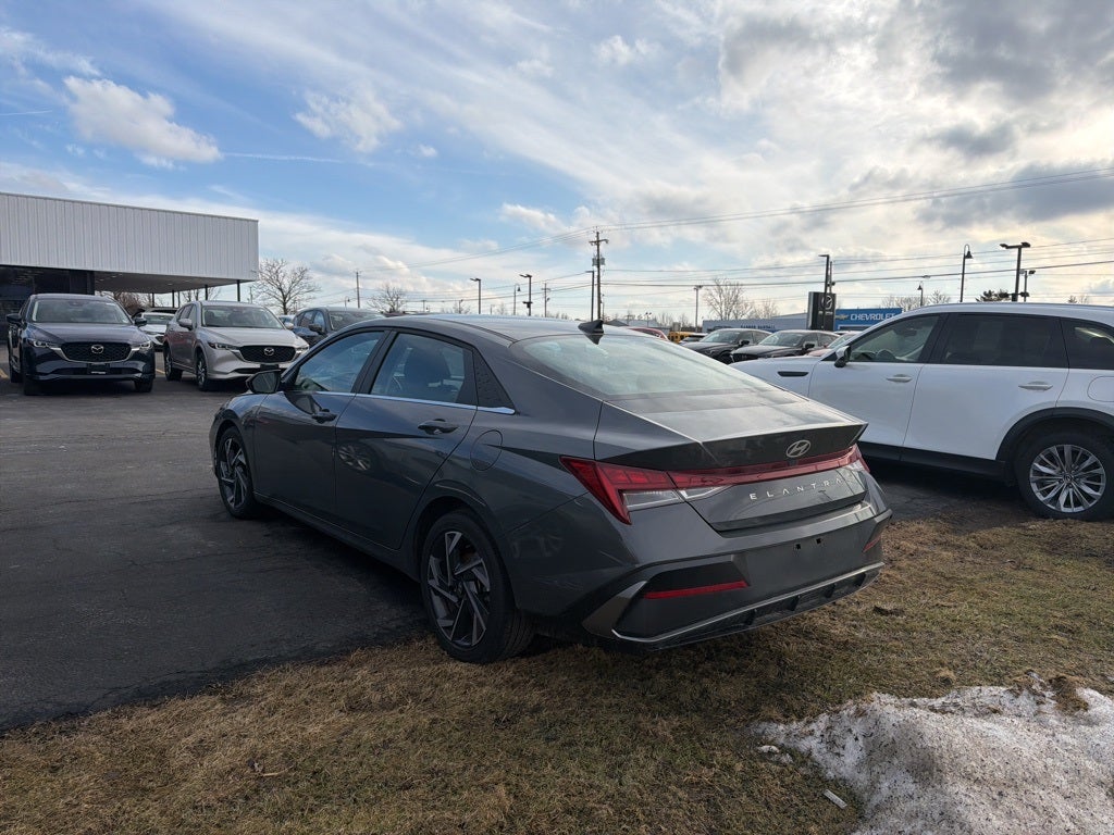 2025 Hyundai Elantra SEL Convenience